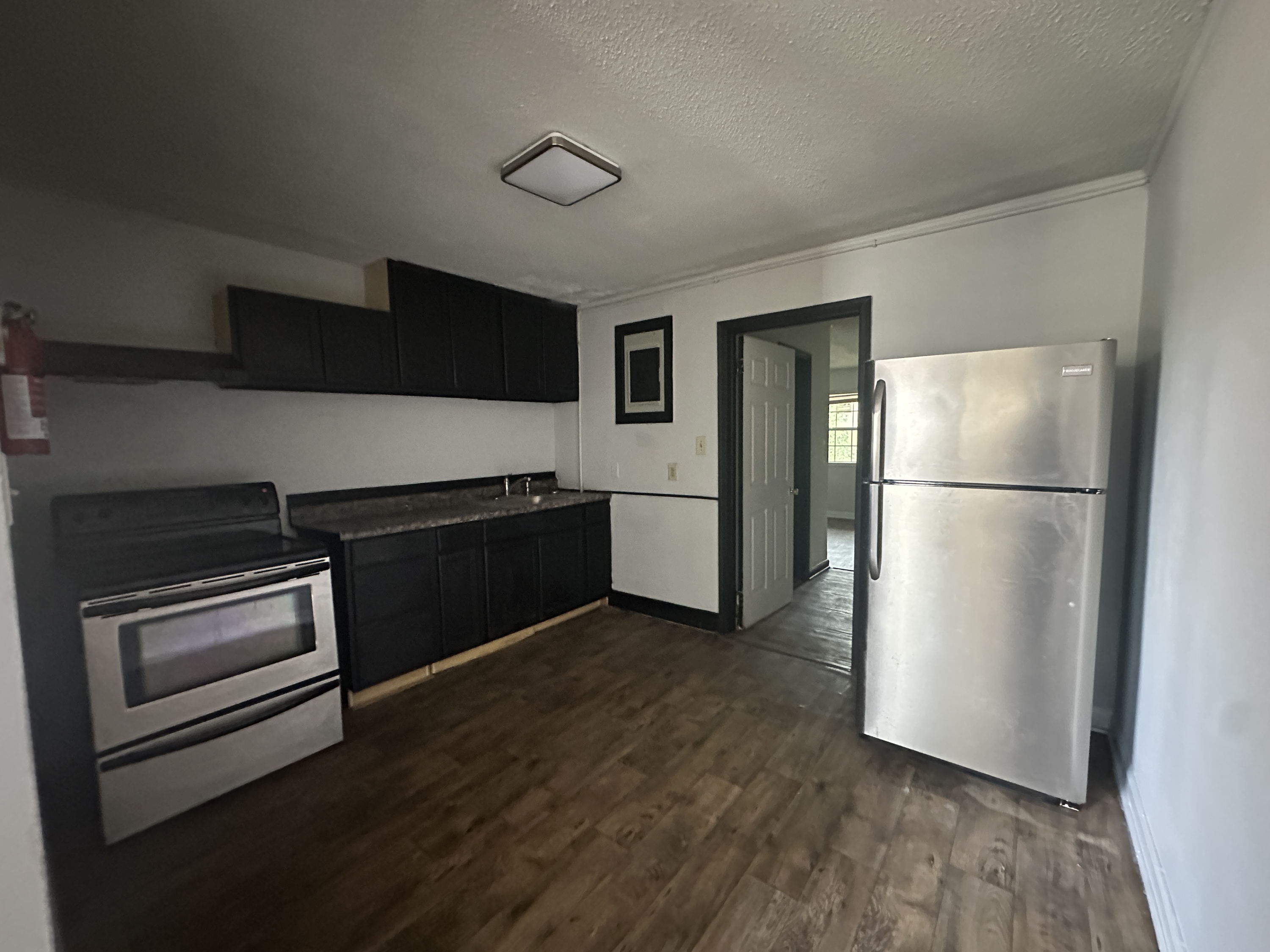 1121 Hutton Street - 3